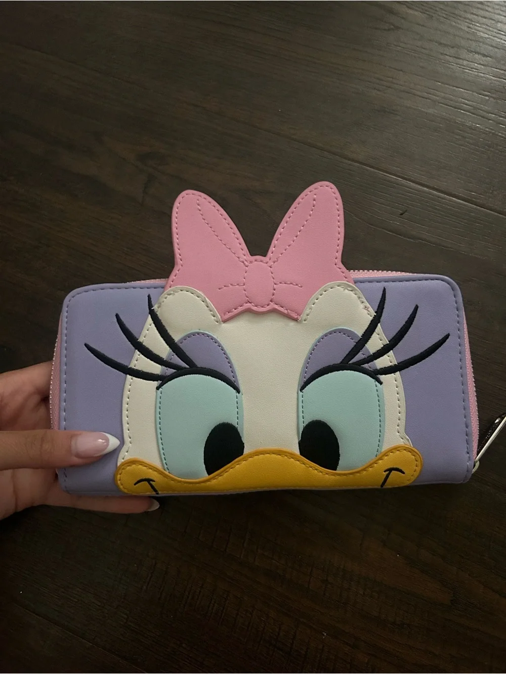 Loungefly Daisy Duck Lavender Pink Bow Zip Wallet